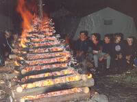 Lagerfeuer im Zeltlager